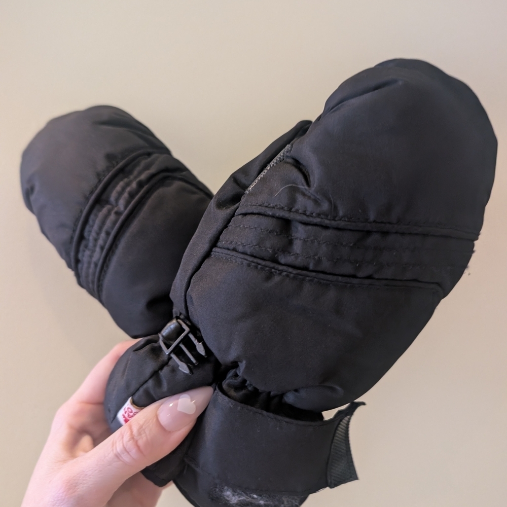 Hot Paws L /Xl Kids Black Quilted Mittens